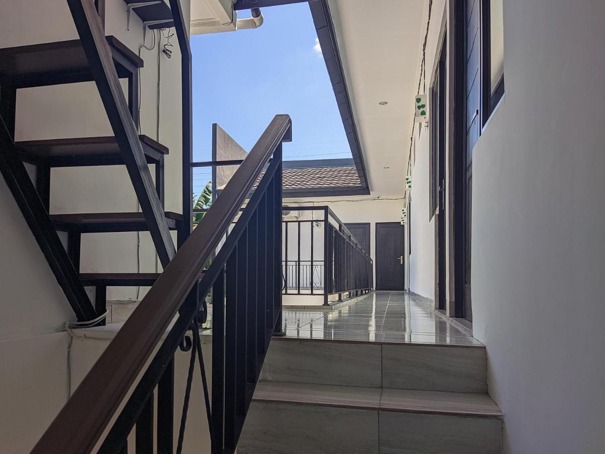 Reddoorz Syariah Near Jalan Caman Raya Bekasi Exterior foto